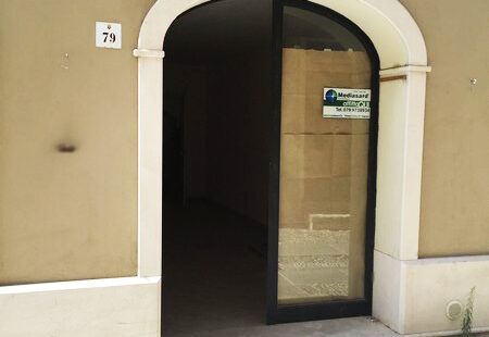 Alghero. Centro storico. Affittasi locale commerciale in ottime condizioni.